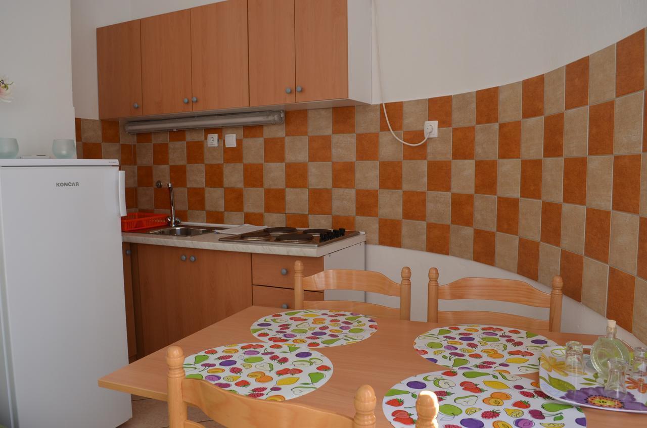 Apartments Sersic Baska I Ngoại thất bức ảnh