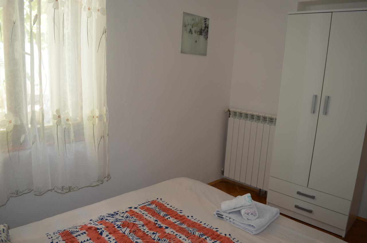 Apartments Sersic Baska I Ngoại thất bức ảnh